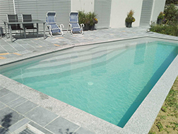 Dora Pool Wels - Schwimmbad von Profis
